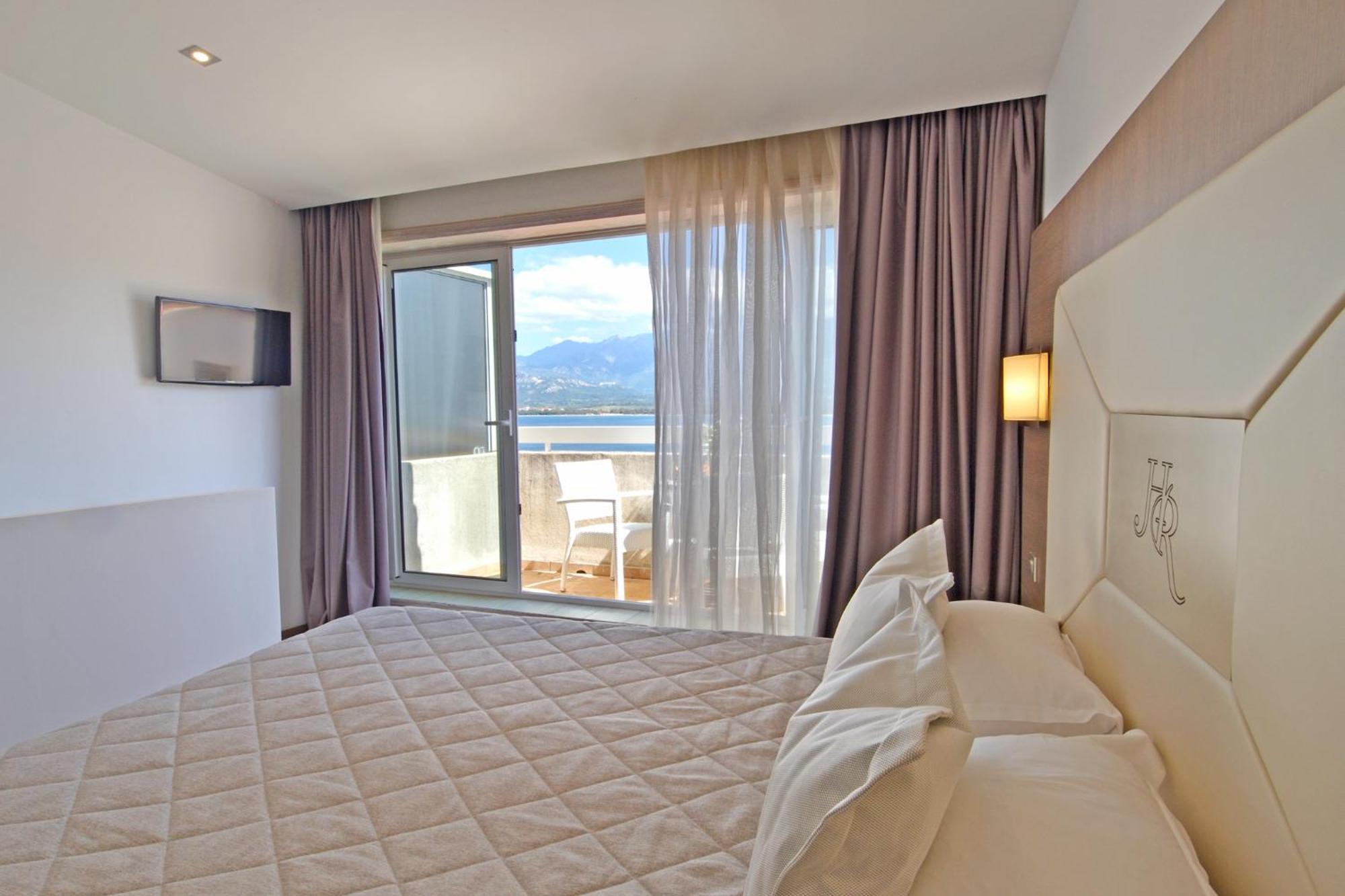Hotel Le Rocher Calvi  Zewnętrze zdjęcie