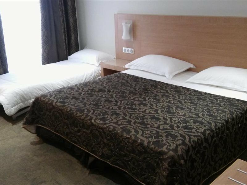 Hotel Le Rocher Calvi  Zewnętrze zdjęcie