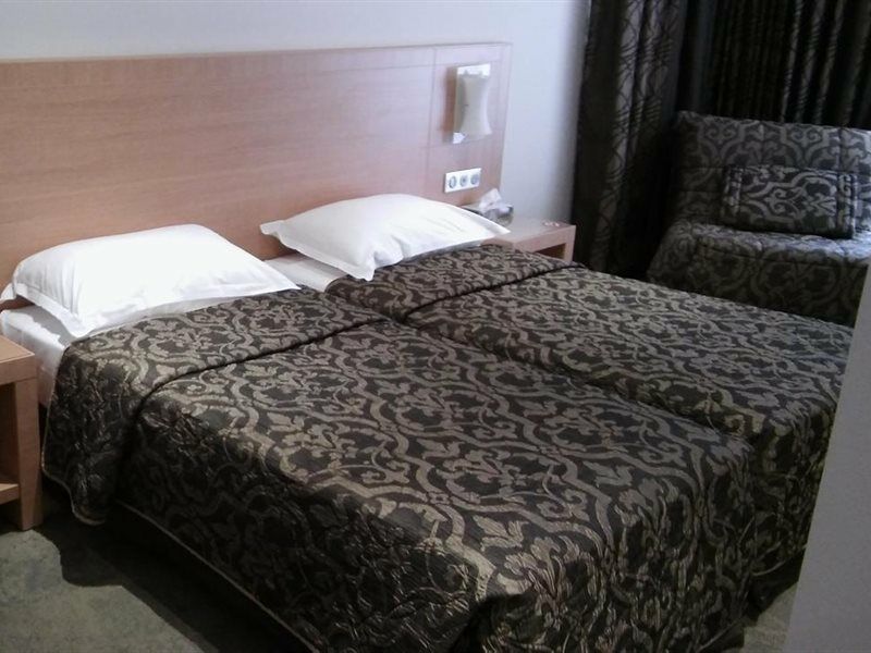 Hotel Le Rocher Calvi  Zewnętrze zdjęcie